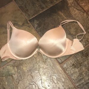 Victoria secret bra 34D